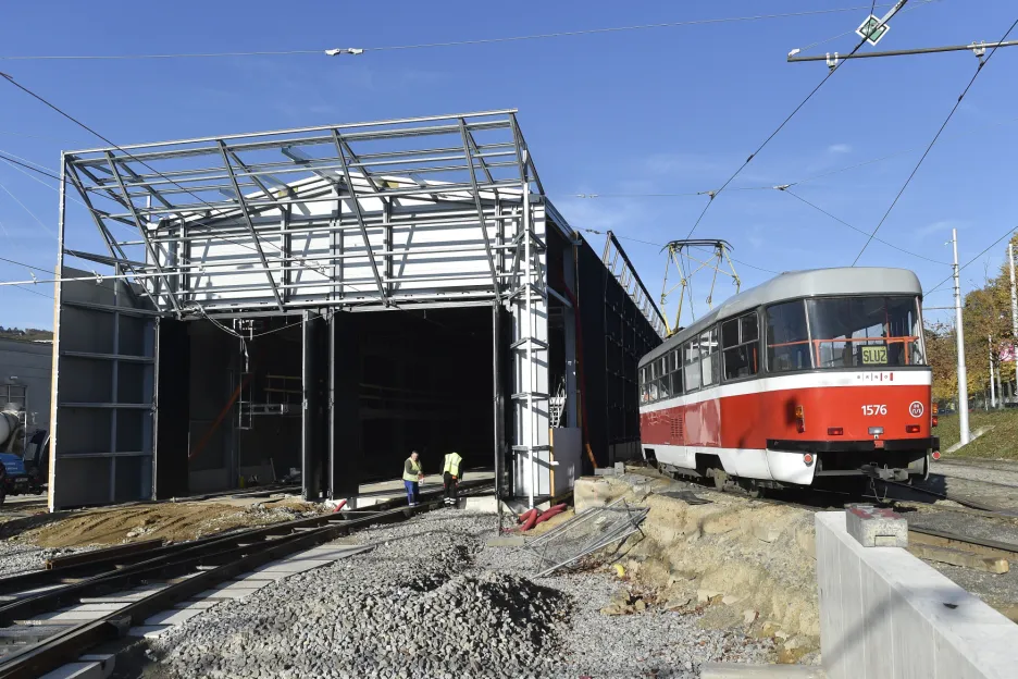 Dopravní podnik dokončuje vozovnu v Pisárkách