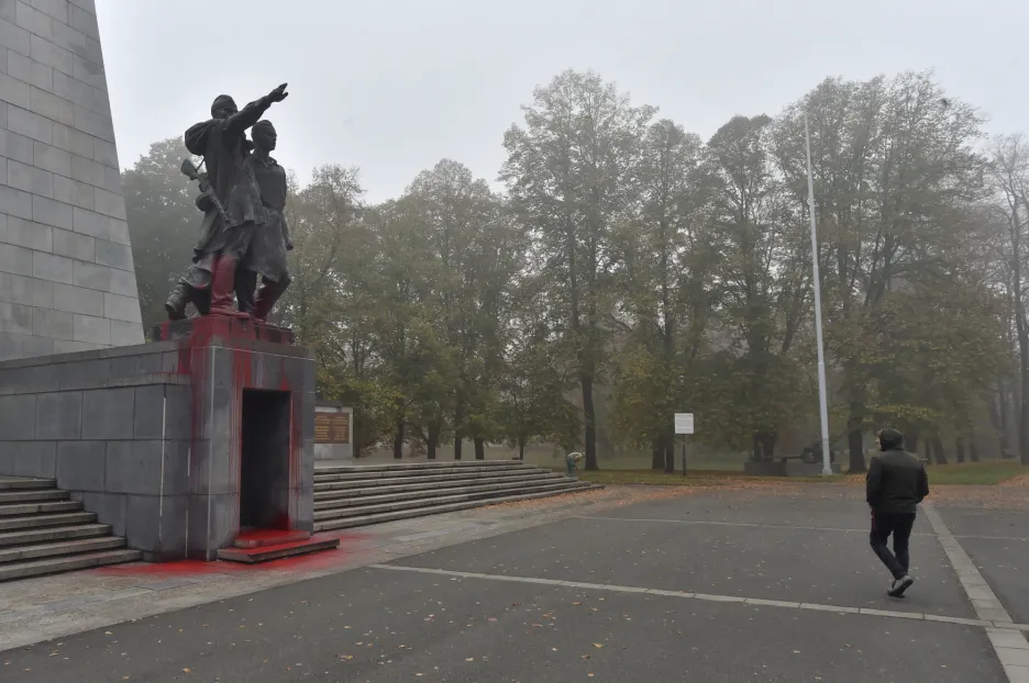 Památník Rudé armády v Ostravě