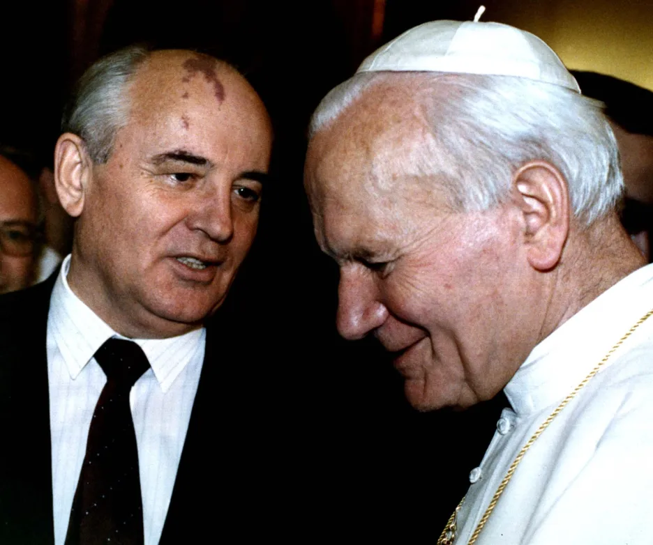 Jan Pavel II v obrazovém dokumentu doby