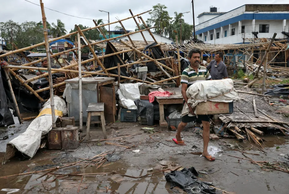 Cyklon Amphan v Indii a Bangladéši 