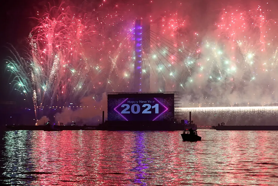 Rok 2021 a ohňostroje po celém světě