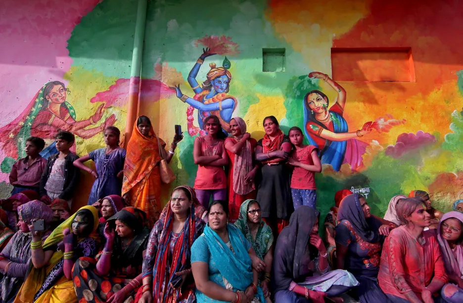 Indie oslavuje příchod jara barevným svátkem Hólí   
