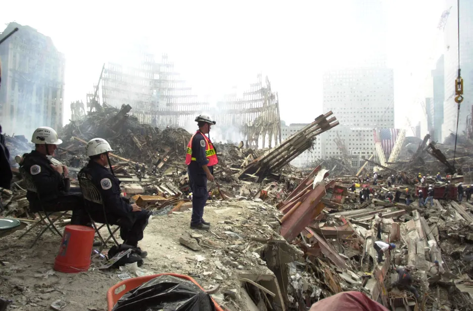 Obrazem: Uplynulo 20 let od teroristických útoků ve Spojených státech