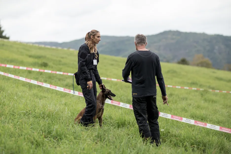 Ve čtvrtek 16. září 2021 se v Solenici u Orlické přehrady konalo Policejní mistrovství České republiky psovodů se služebními psy