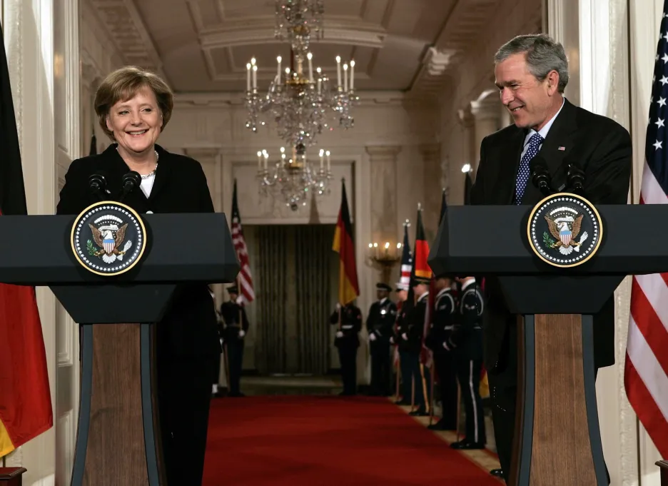 Historie obrazem: Spolková kancléřka Německa Angela Merkelová odchází ze světové i německé politické scény