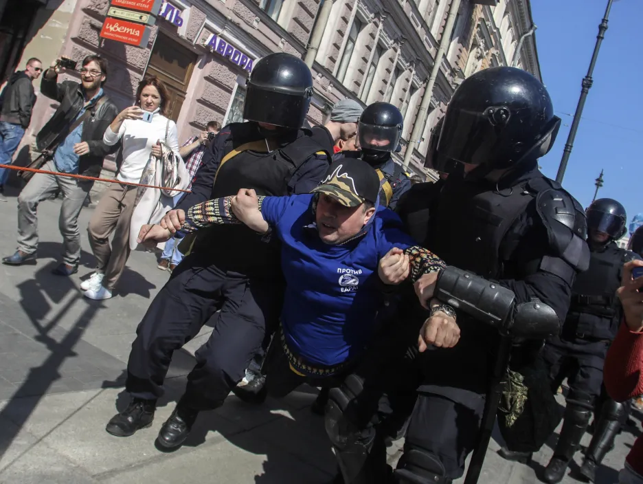 Zásah policie v Petrohradu